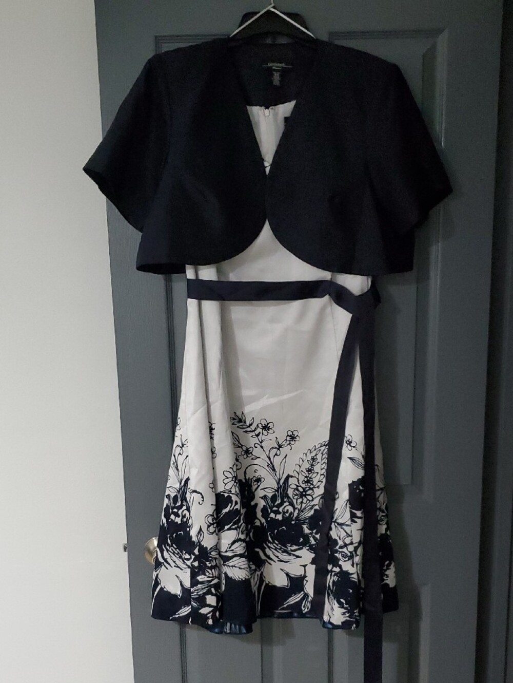 R&M Richards White Floral Print Dress and Crop Jacket